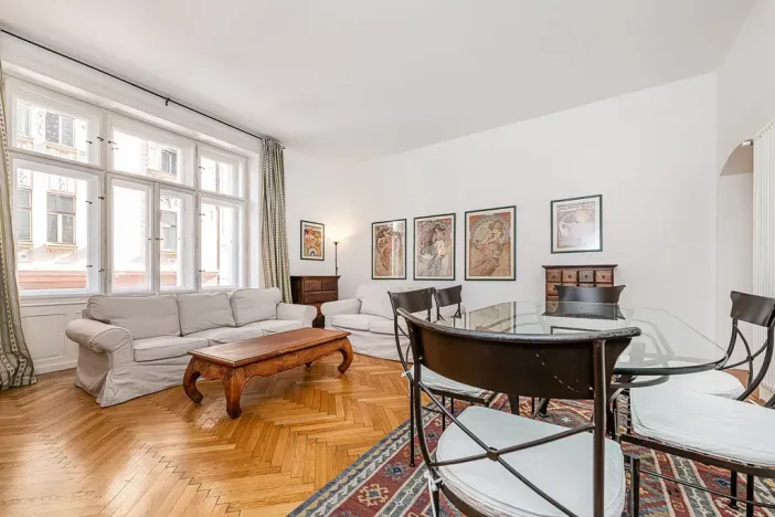 Pronájem bytu 3+1, Praha - Nové Město, Odborů, 81 m2