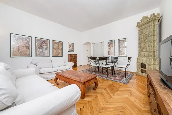 Pronájem bytu 3+1, Praha - Nové Město, Odborů, 81 m2
