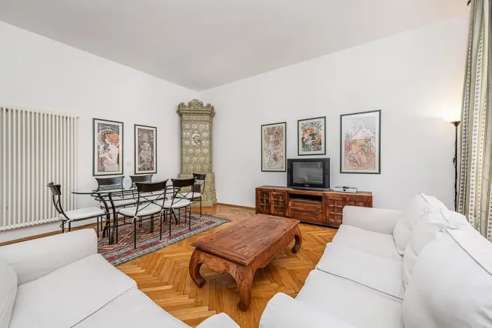 Pronájem bytu 3+1, Praha - Nové Město, Odborů, 81 m2