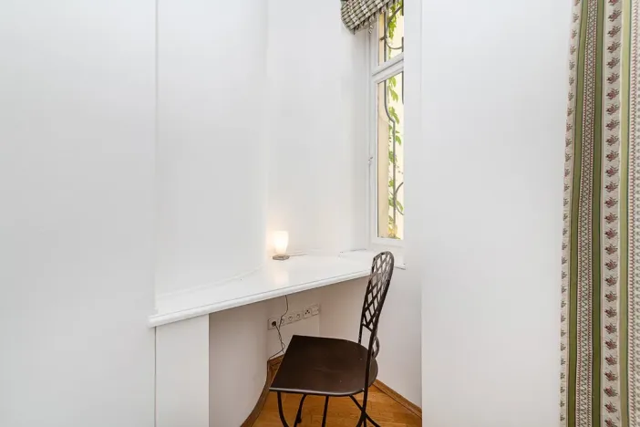 Pronájem bytu 3+1, Praha - Nové Město, Odborů, 81 m2