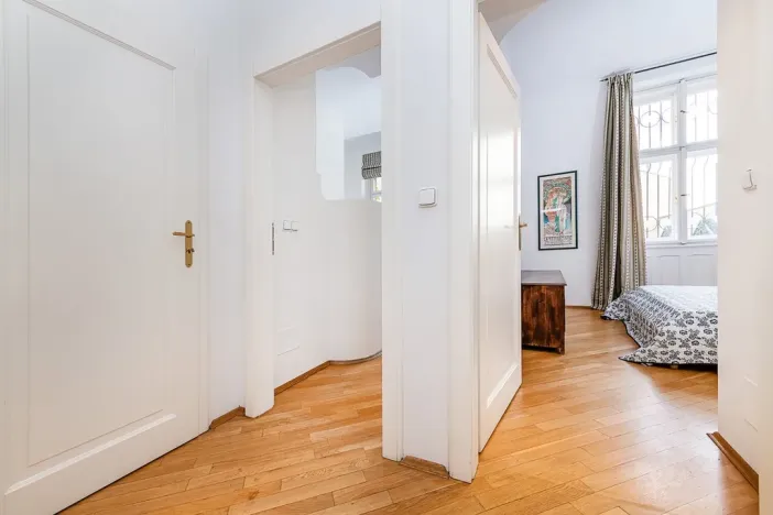 Pronájem bytu 3+1, Praha - Nové Město, Odborů, 81 m2