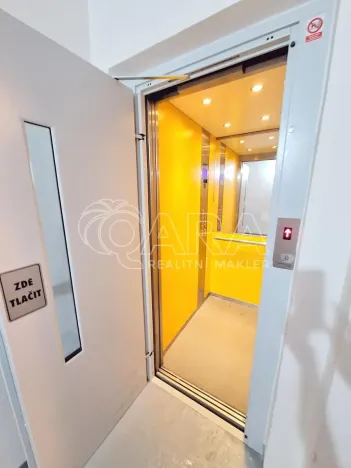 Prodej bytu 3+kk, Praha - Stodůlky, Bellušova, 72 m2
