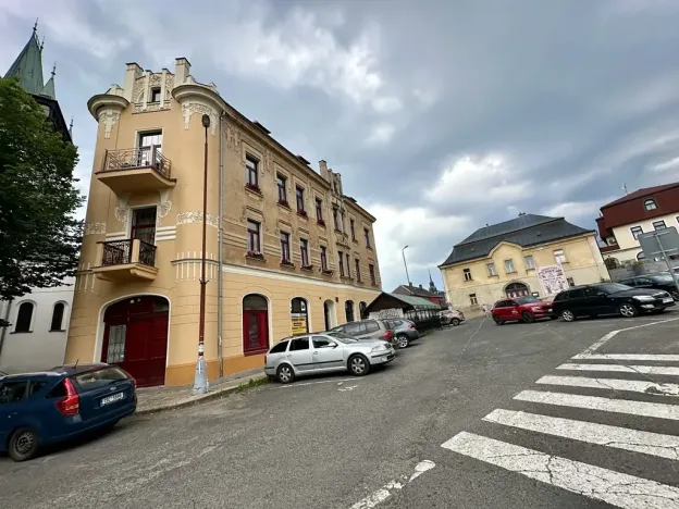 Pronájem bytu 1+1, Semily, Komenského náměstí, 40 m2