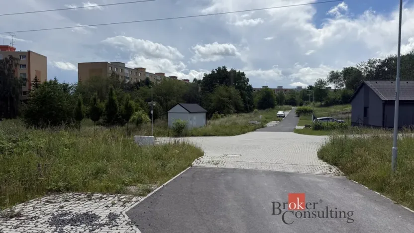 Prodej pozemku pro bydlení, Chomutov, 831 m2