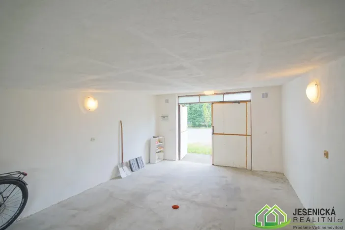 Prodej garáže, Jeseník, Dukelská, 24 m2