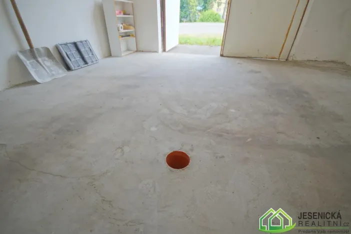 Prodej garáže, Jeseník, Dukelská, 24 m2
