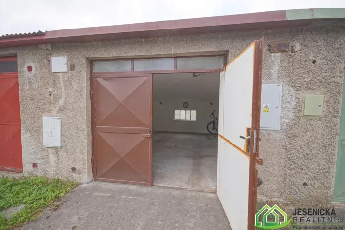 Prodej garáže, Jeseník, Dukelská, 24 m2