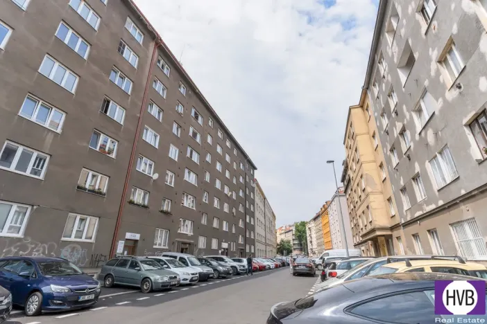 Prodej bytu 3+kk, Praha, Oblouková, 63 m2