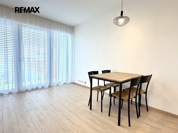 Pronájem bytu 2+kk, Hostivice, Cihlářská, 40 m2