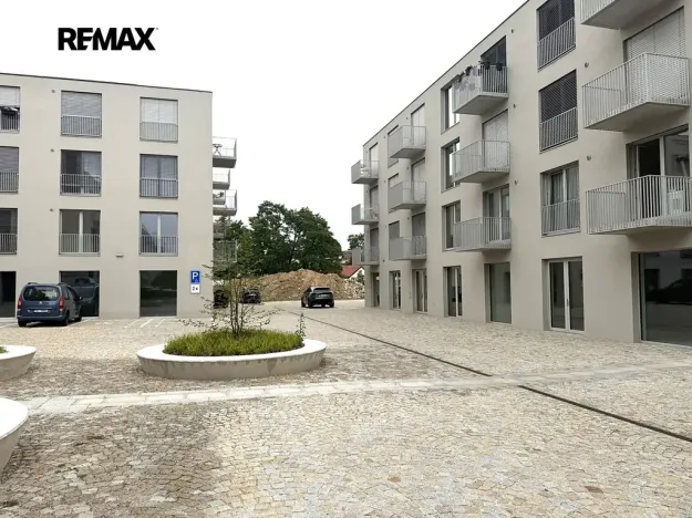 Pronájem bytu 2+kk, Hostivice, Cihlářská, 40 m2