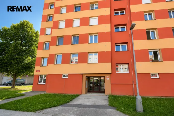 Prodej bytu 3+1, České Budějovice - České Budějovice 3, Průběžná, 70 m2