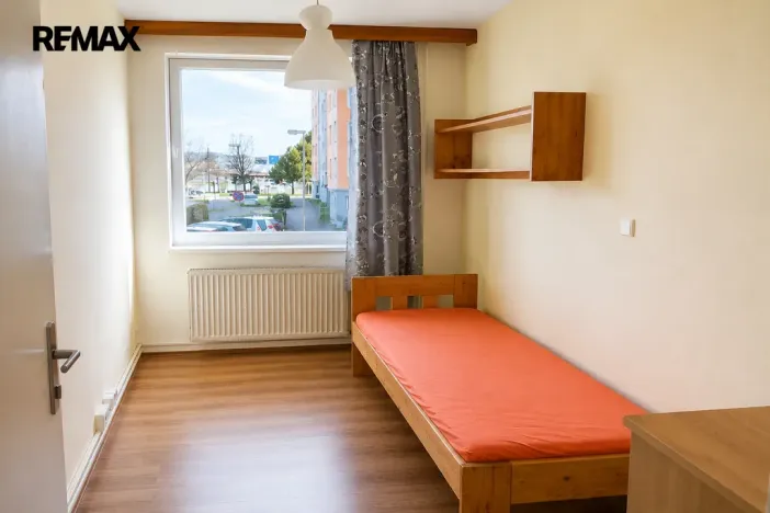 Prodej bytu 3+1, České Budějovice - České Budějovice 3, Průběžná, 70 m2