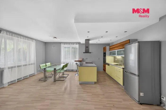 Prodej bytu 2+kk, Měchenice, Sloupecká, 64 m2