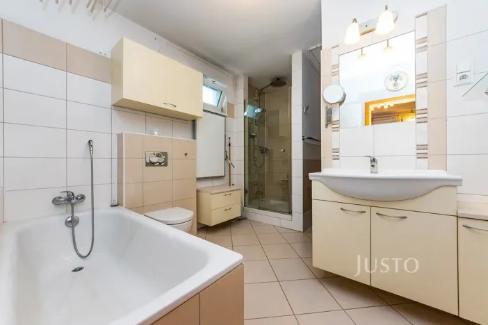 Prodej rodinného domu, Praha - Ďáblice, U hájovny, 206 m2