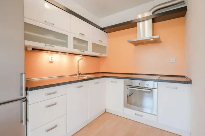 Pronájem bytu 2+kk, Praha - Hostivař, náměstí Přátelství, 55 m2