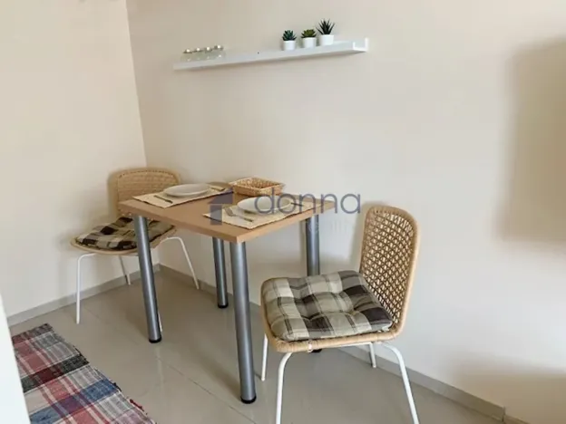Pronájem bytu 1+kk, Praha, Jarníkova, 33 m2