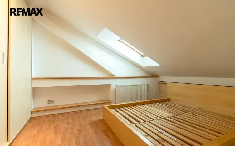 Pronájem bytu 3+kk, Hradec Králové - Kukleny, Zelená, 65 m2