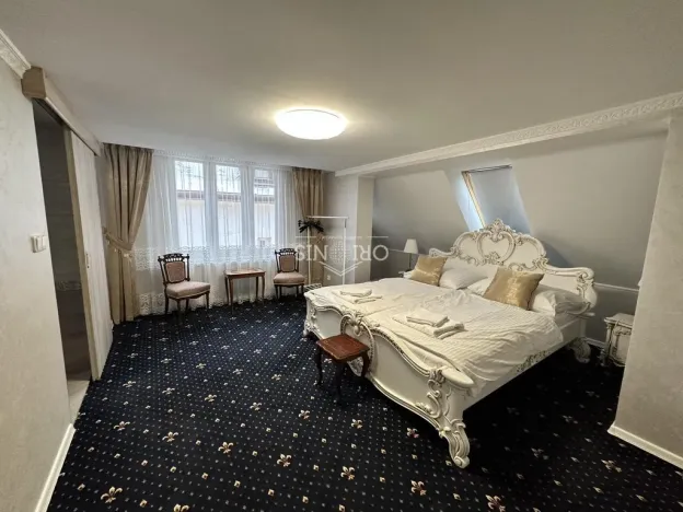 Prodej ubytování, Karlovy Vary, Zámecký vrch, 351 m2