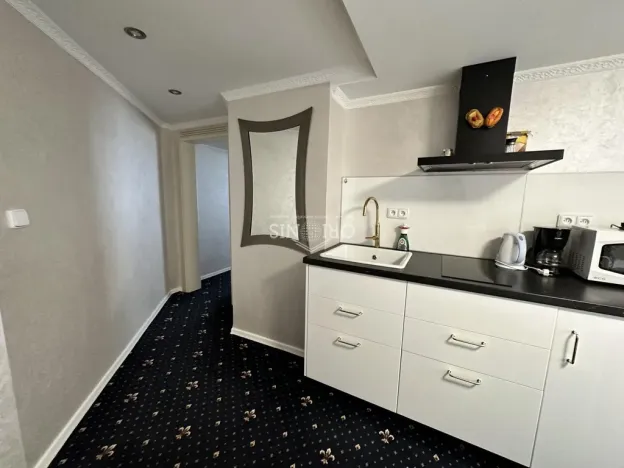 Prodej ubytování, Karlovy Vary, Zámecký vrch, 351 m2