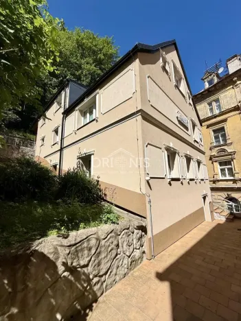Prodej ubytování, Karlovy Vary, Zámecký vrch, 351 m2