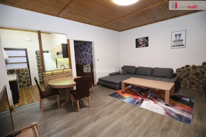 Pronájem bytu 2+1, Loket, Revoluční, 70 m2