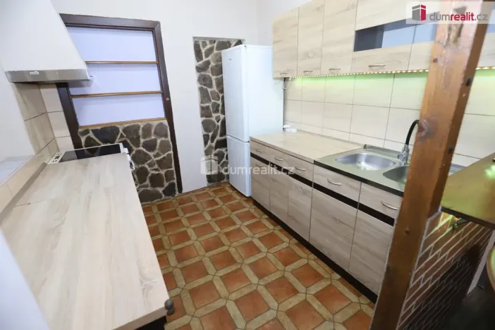 Pronájem bytu 2+1, Loket, Revoluční, 70 m2