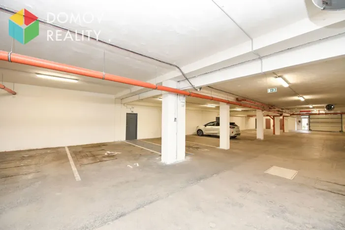 Pronájem garážového stání, Beroun, Okružní, 15 m2