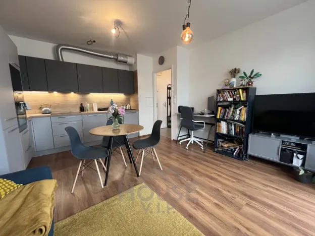 Prodej bytu 2+kk, Unhošť, Karla Čapka, 40 m2