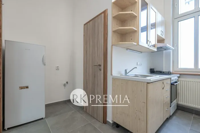 Pronájem bytu 2+1, Teplice, Školní, 66 m2