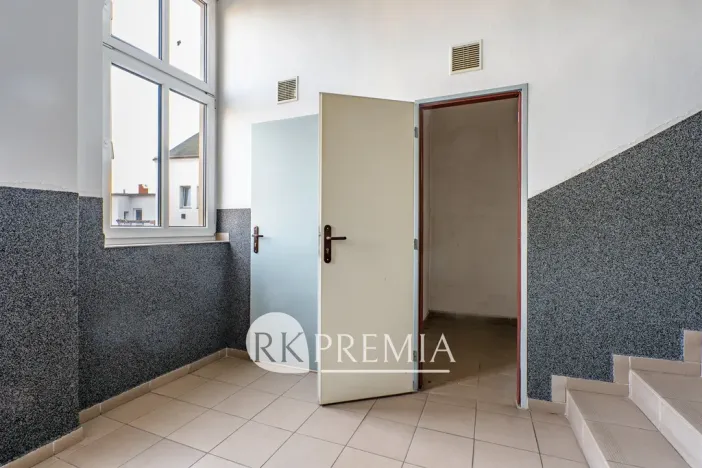 Pronájem bytu 2+1, Teplice, Školní, 66 m2