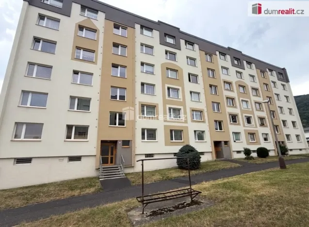 Pronájem bytu 1+1, Krupka - Maršov, Šeříková, 36 m2