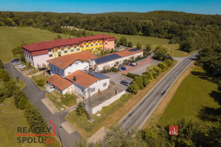 Pronájem bytu 3+kk, Trnová, 76 m2