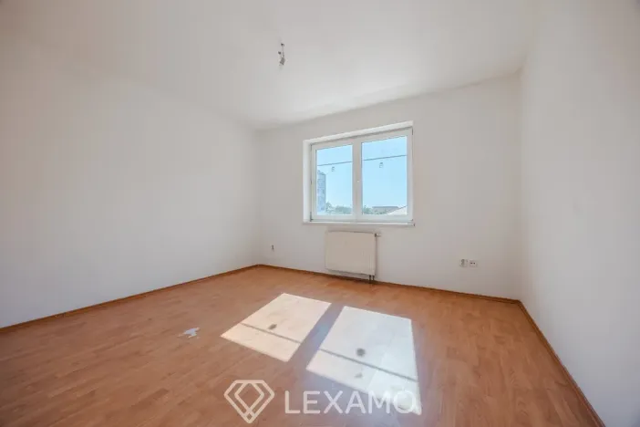 Prodej bytu 3+1, Moravské Budějovice, Hloužkova, 106 m2