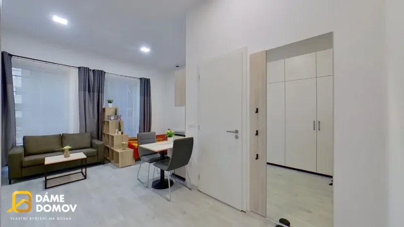 Prodej bytu 1+kk, Zlín, Lorencova, 28 m2