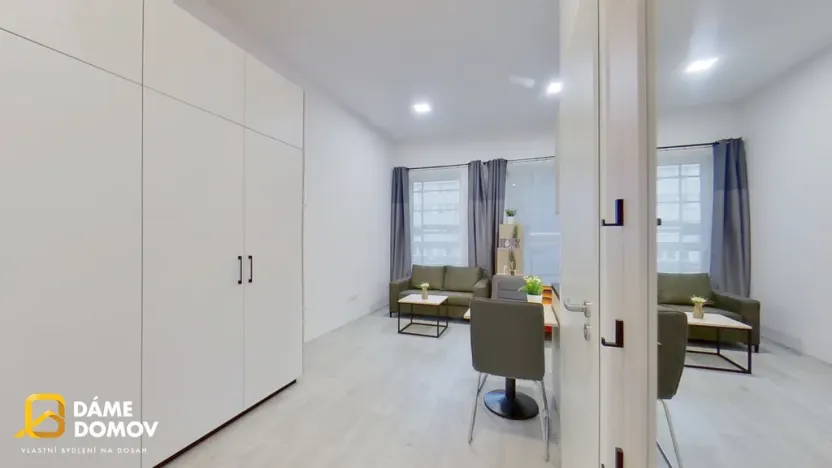 Prodej bytu 1+kk, Zlín, Lorencova, 28 m2