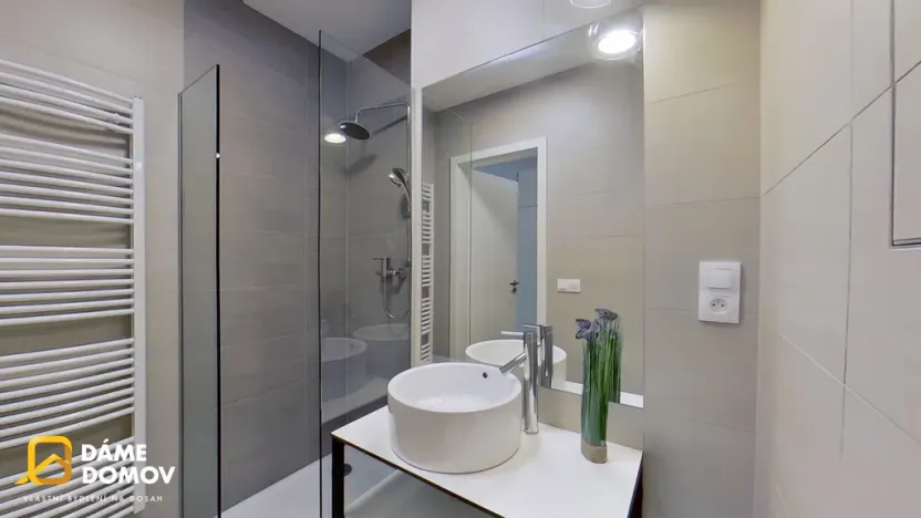 Prodej bytu 1+kk, Zlín, Lorencova, 28 m2