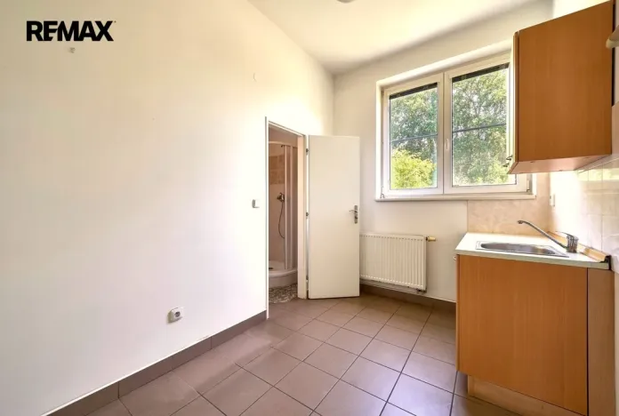Prodej kanceláře, Hradec Králové - Slezské Předměstí, Vážní, 289 m2