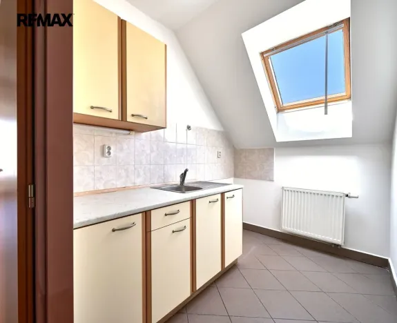 Prodej kanceláře, Hradec Králové - Slezské Předměstí, Vážní, 289 m2
