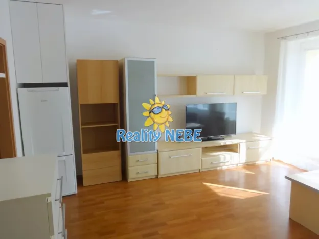 Pronájem bytu 1+kk, Praha - Horní Měcholupy, Boloňská, 41 m2