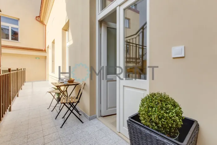 Pronájem bytu 1+kk, Praha - Nové Město, Žitná, 23 m2