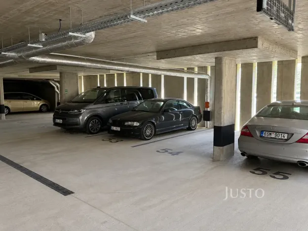 Prodej garážového stání, Libčice nad Vltavou, Pod Hliníkem, 13 m2