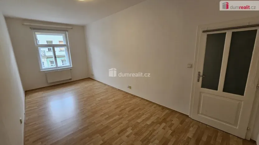 Pronájem bytu 2+1, Praha - Vinohrady, Italská, 85 m2