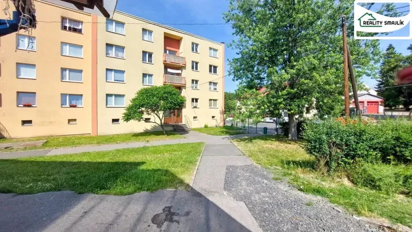 Pronájem bytu 1+1, Hazlov, 35 m2