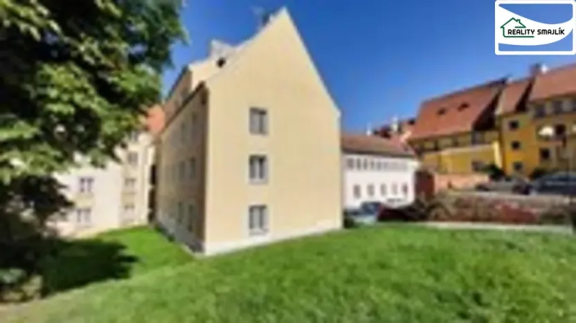 Pronájem bytu 1+1, Cheb, Jakubská, 34 m2