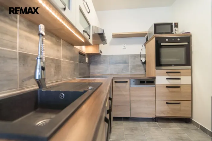 Prodej bytu 2+kk, Příbram - Příbram VIII, Brodská, 43 m2