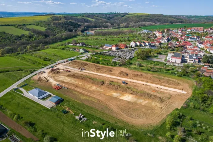 Prodej pozemku pro bydlení, Popovice, 570 m2