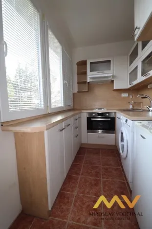 Pronájem bytu 1+kk, Hradec Králové - Slezské Předměstí, Severní, 30 m2