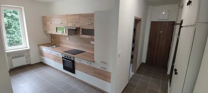 Pronájem bytu 2+1, Cheb, 60 m2