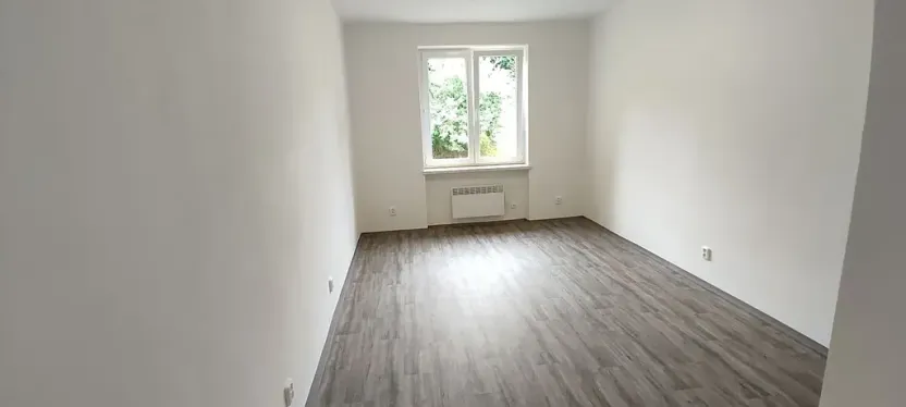 Pronájem bytu 2+1, Cheb, 60 m2