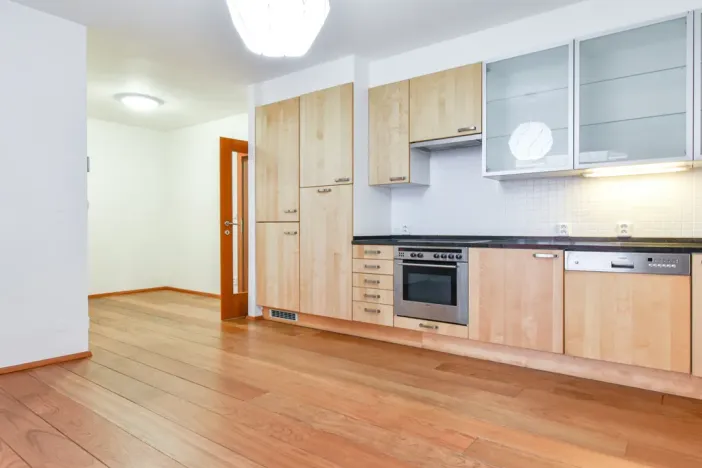 Pronájem bytu 2+kk, Praha - Vysočany, Nepilova, 48 m2